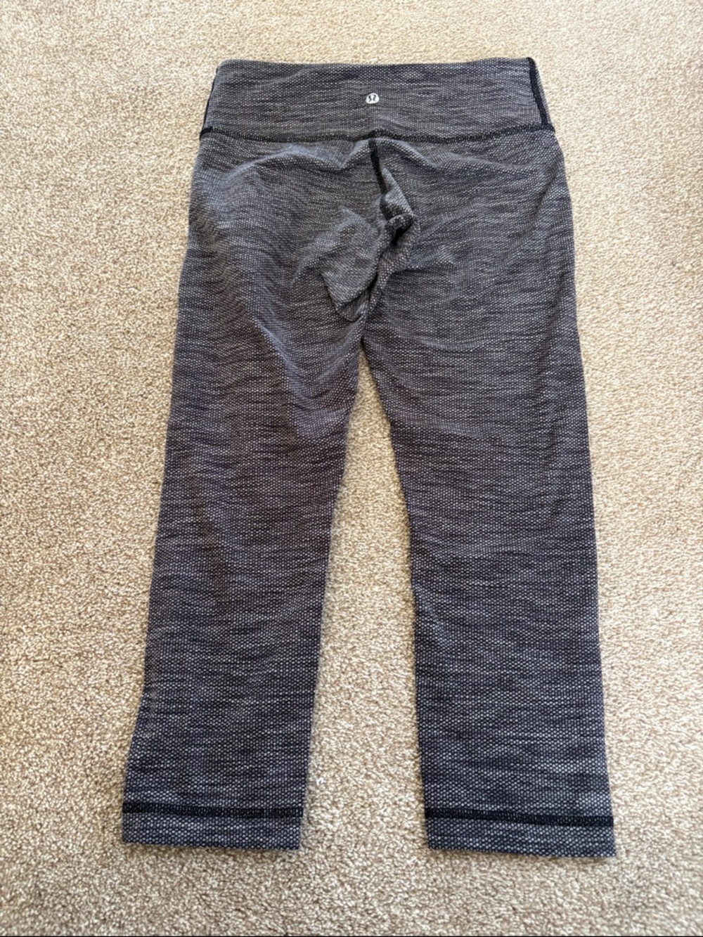 lululemon athletica Black Heather Textured Cropped Leggings